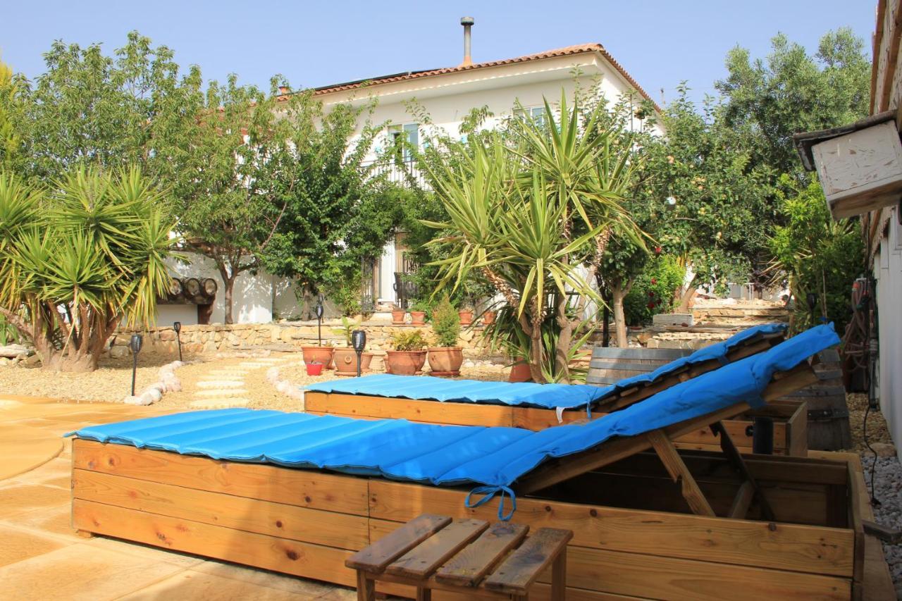 Casa Nuestro Sueno Bed & Breakfast Oria Bagian luar foto